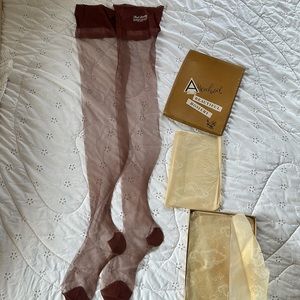 Vintage never worn Arrowhead hosiery